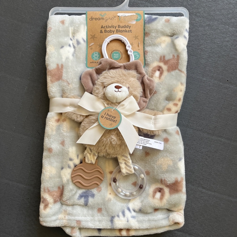 SOLD 🛑 NEW baby blanket